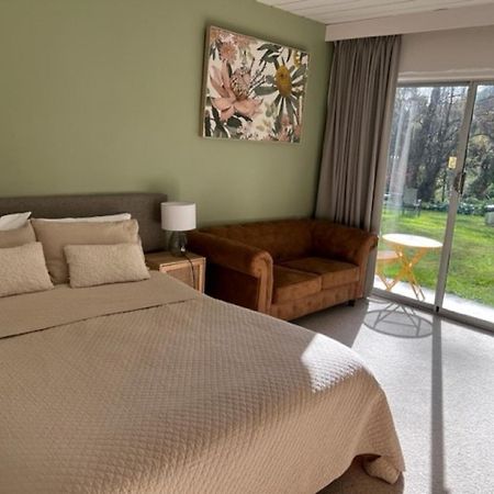 Riverbank Park Motel Bright Esterno foto