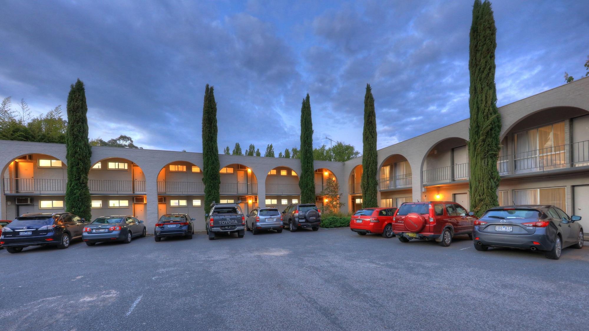 Riverbank Park Motel Bright Esterno foto
