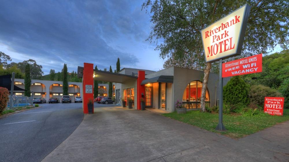 Riverbank Park Motel Bright Esterno foto