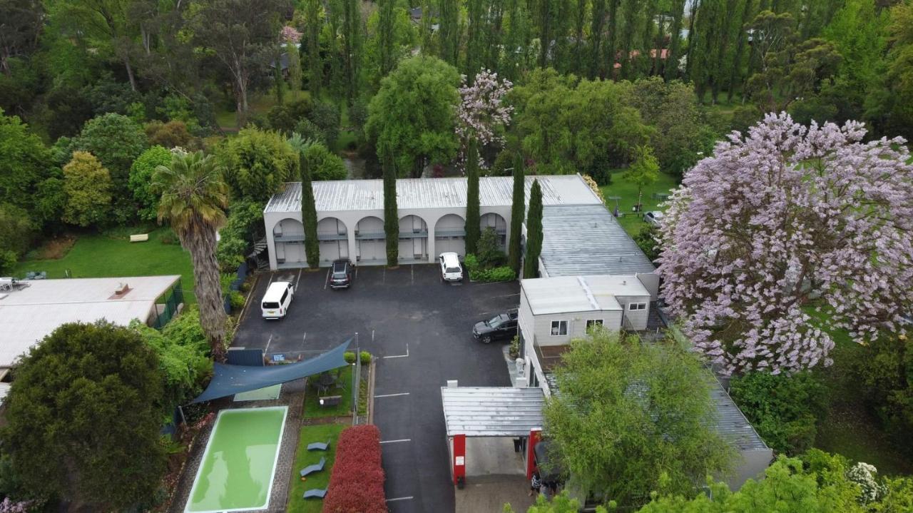Riverbank Park Motel Bright Esterno foto