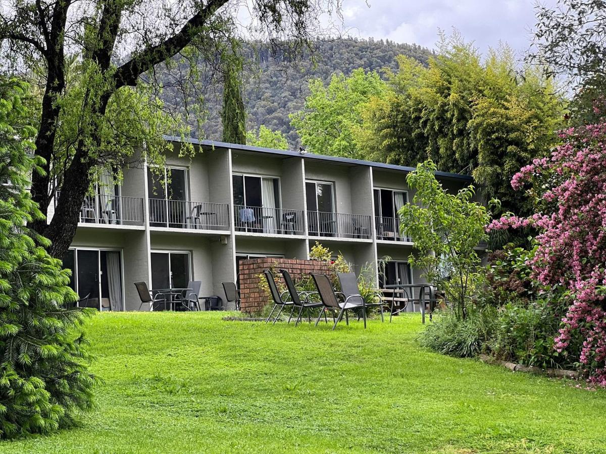 Riverbank Park Motel Bright Esterno foto