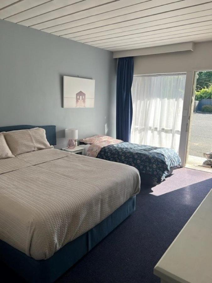 Riverbank Park Motel Bright Esterno foto