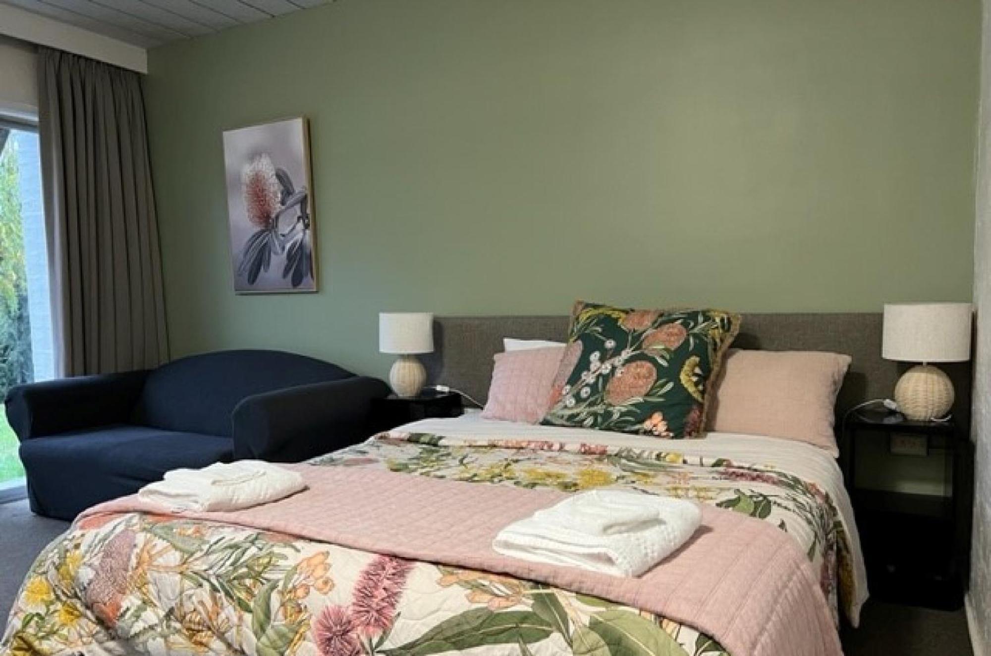 Riverbank Park Motel Bright Esterno foto