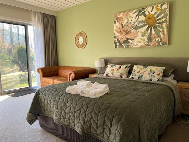 Riverbank Park Motel Bright Esterno foto